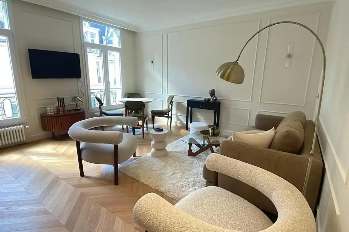 4p 1br - Fully Renovated With Ac - Champs-elysees Апартаменты *