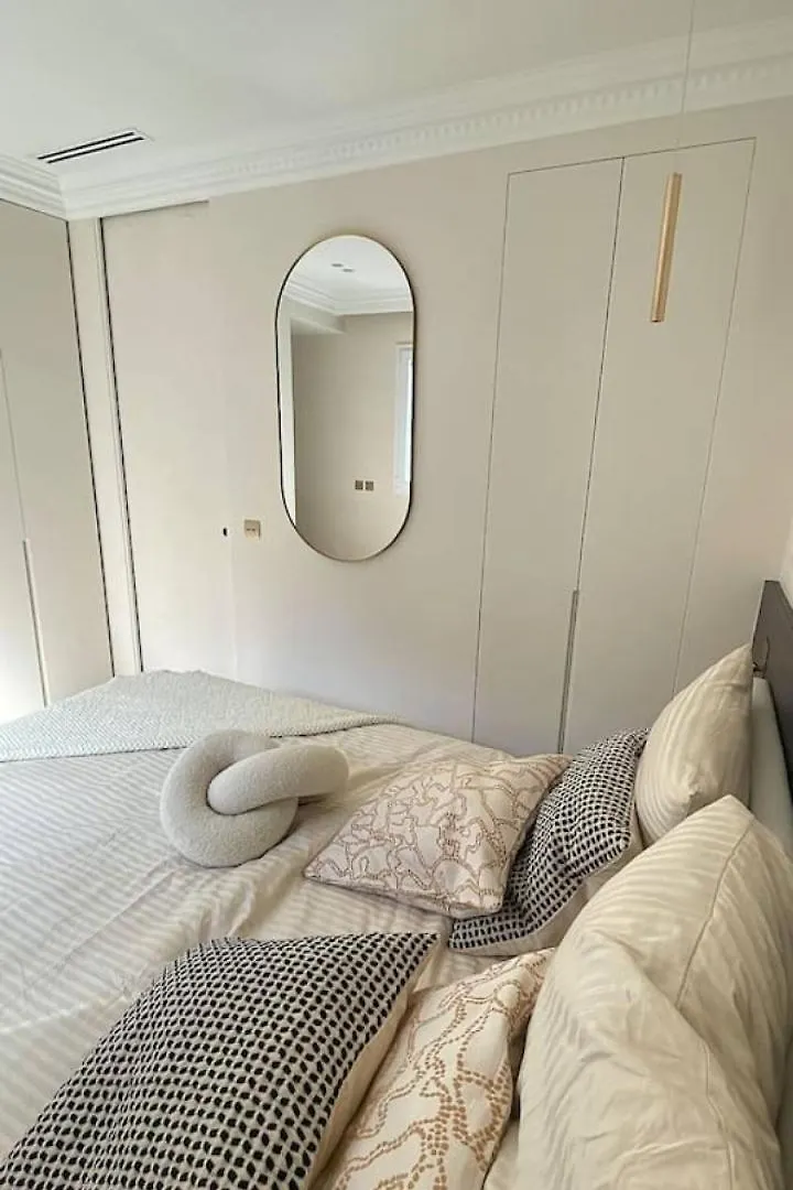 4p 1br - Fully Renovated With Ac - Champs-elysees Apartment *
