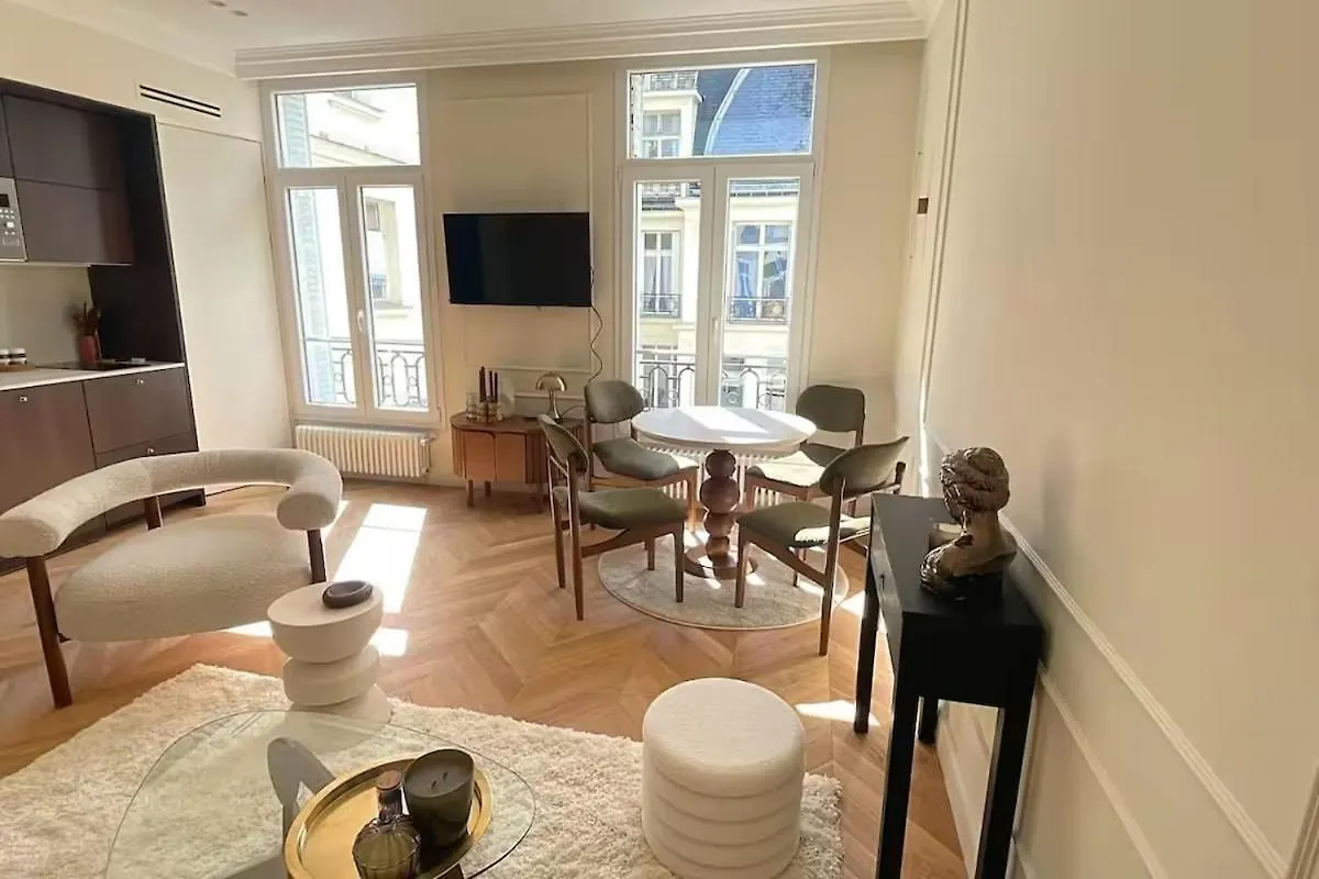 Apartment 4p 1br - Fully Renovated With Ac - Champs-elysees Paris